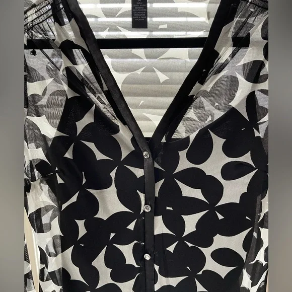 INC International Concepts 2-piece Blouse with Cami in Black and White - Picture 8 of 8